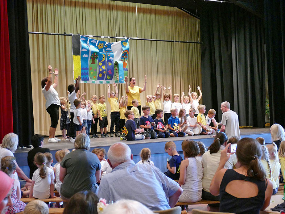 Kindergartenfest zum 125-jährigen Jubiläum (Foto: Karl-Franz Thiede)